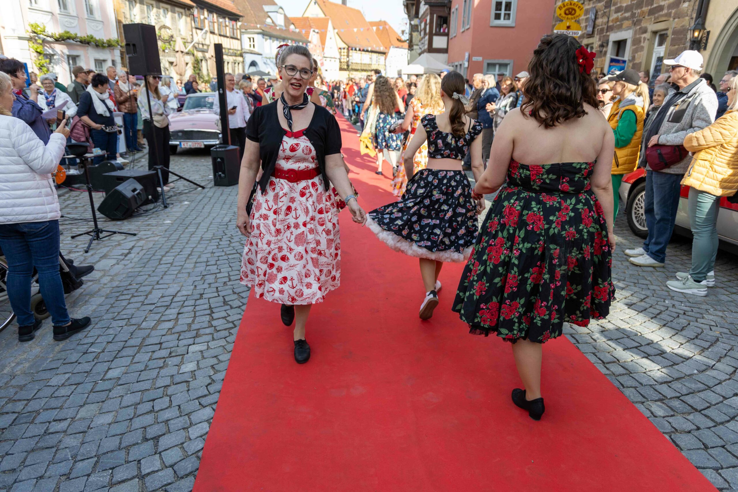 7 Roter Teppich (377)