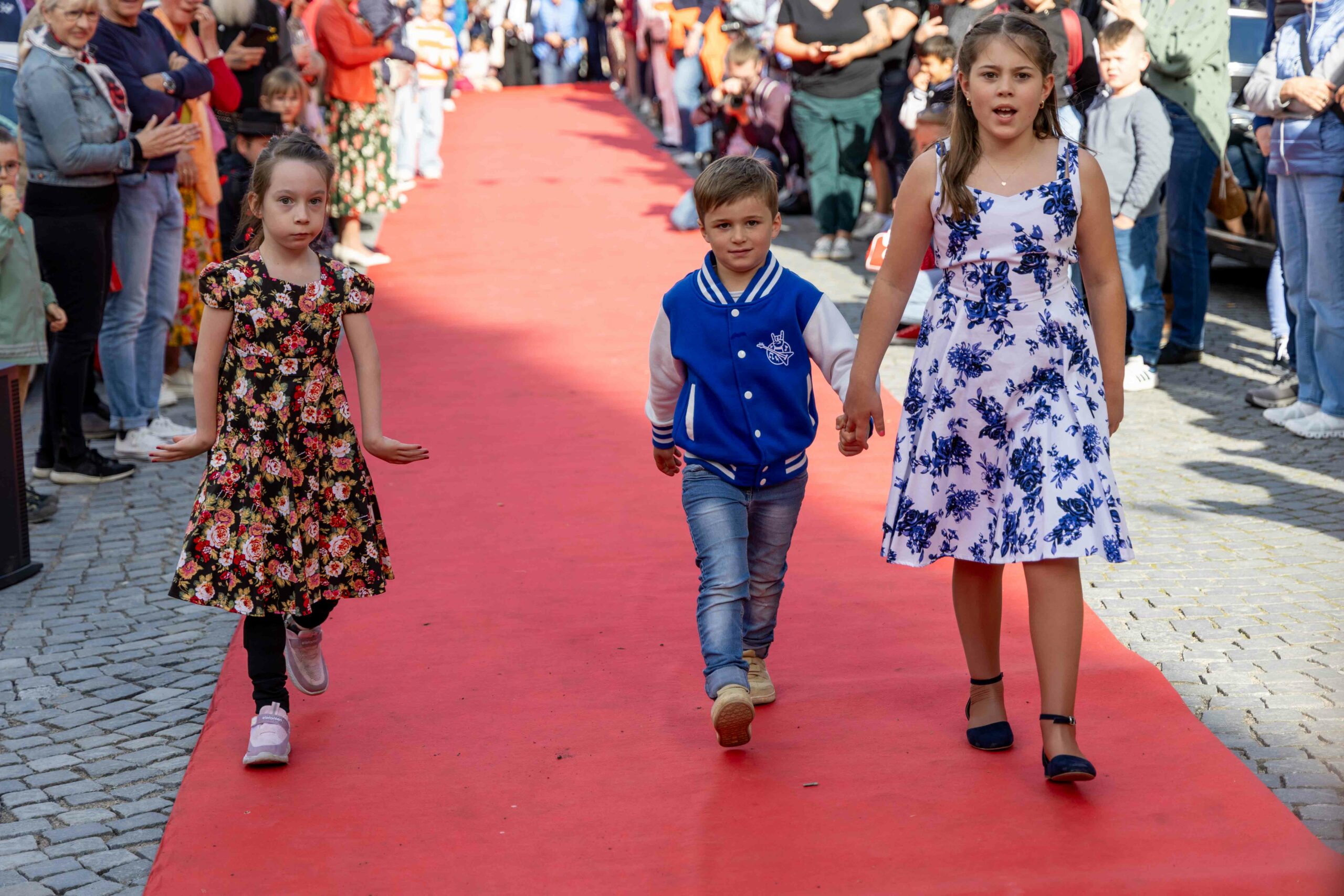 7 Roter Teppich (388)
