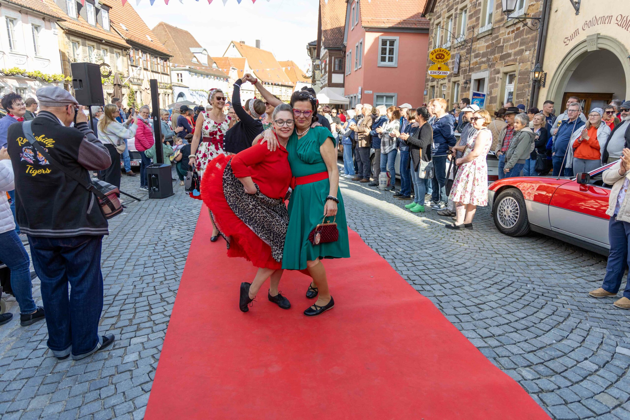 7 Roter Teppich (403)