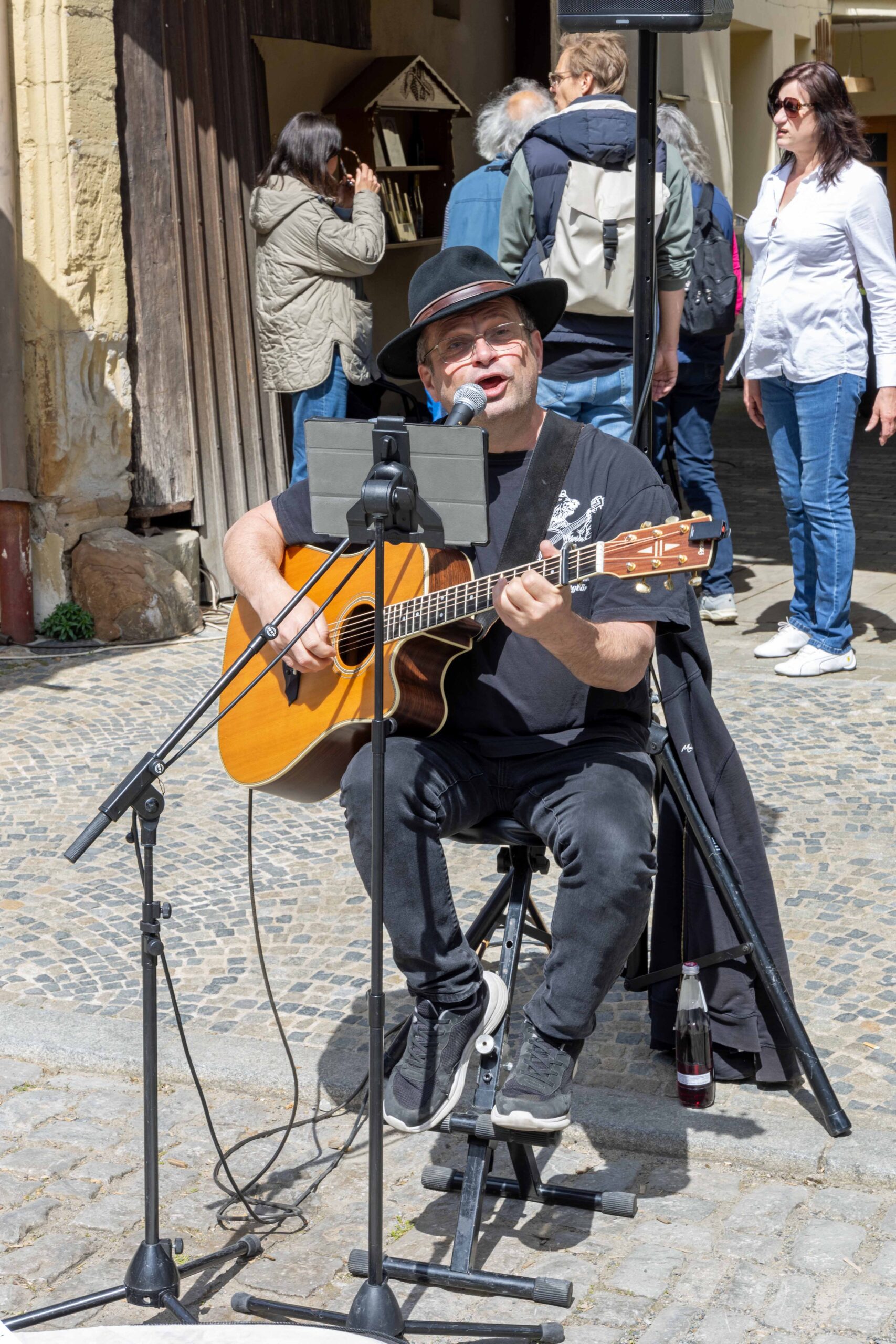 Sonntag 26 April (112)
